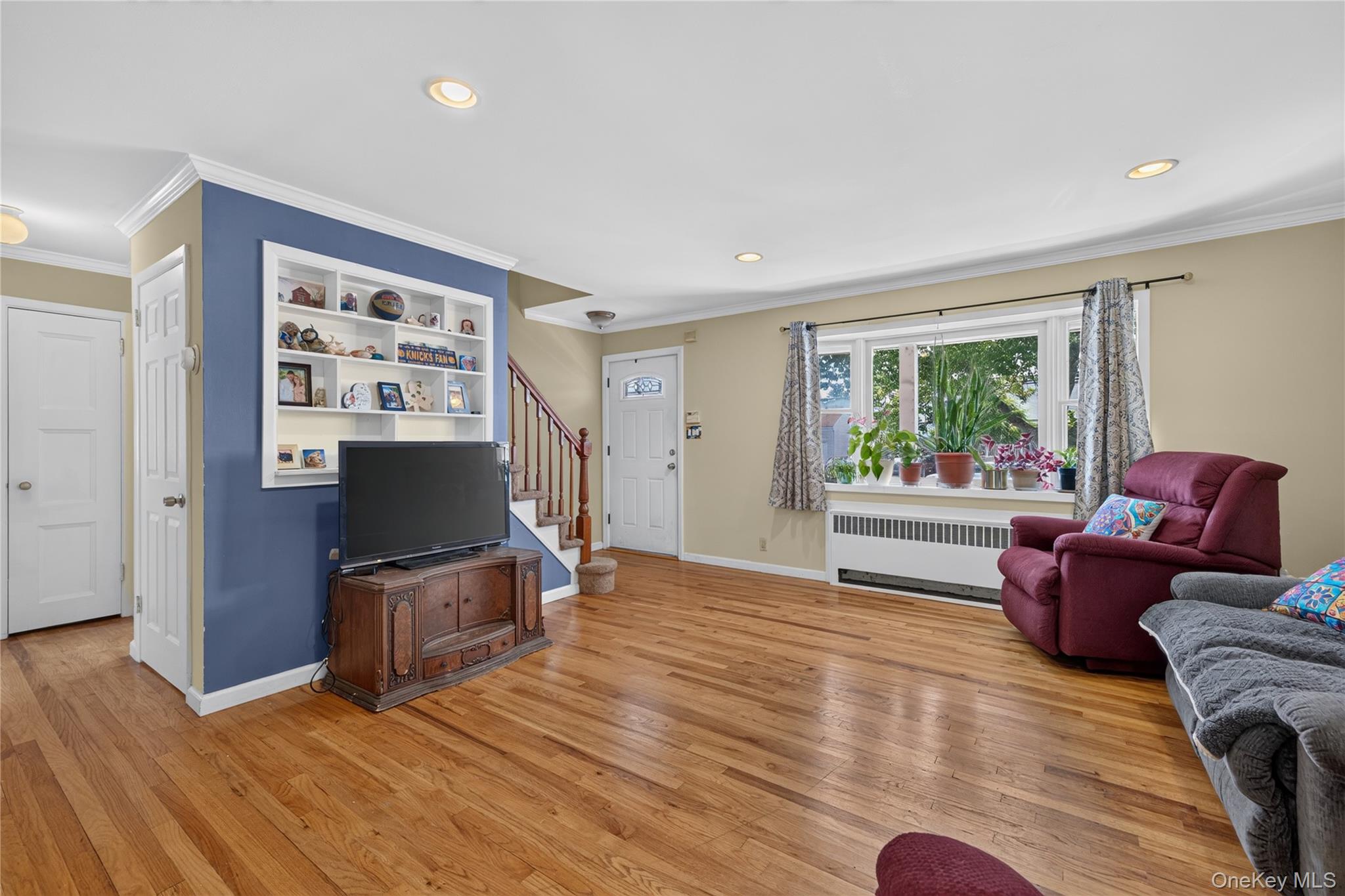 88 Crestwood Boulevard Property Photo 6
