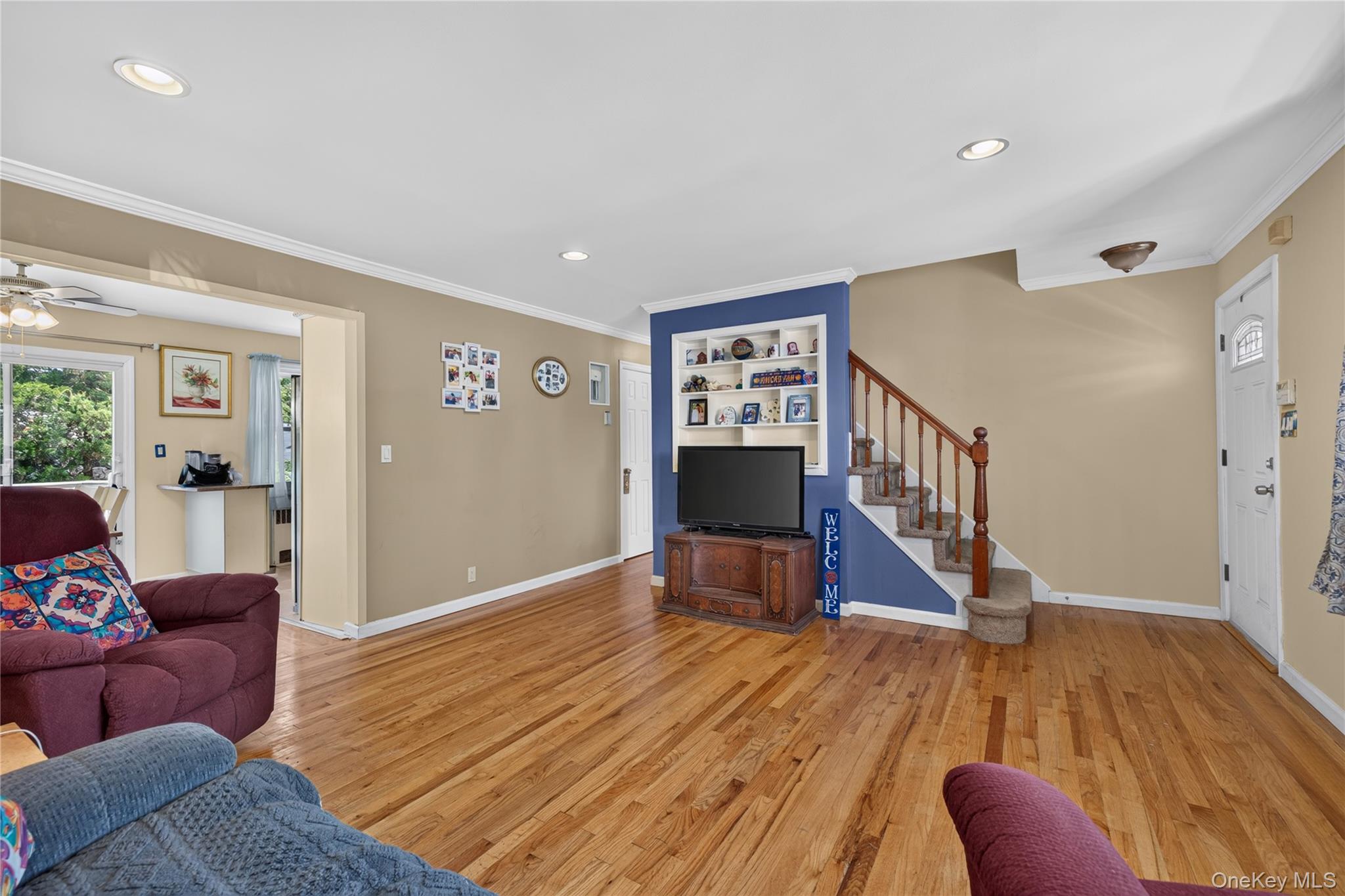 88 Crestwood Boulevard Property Photo 7