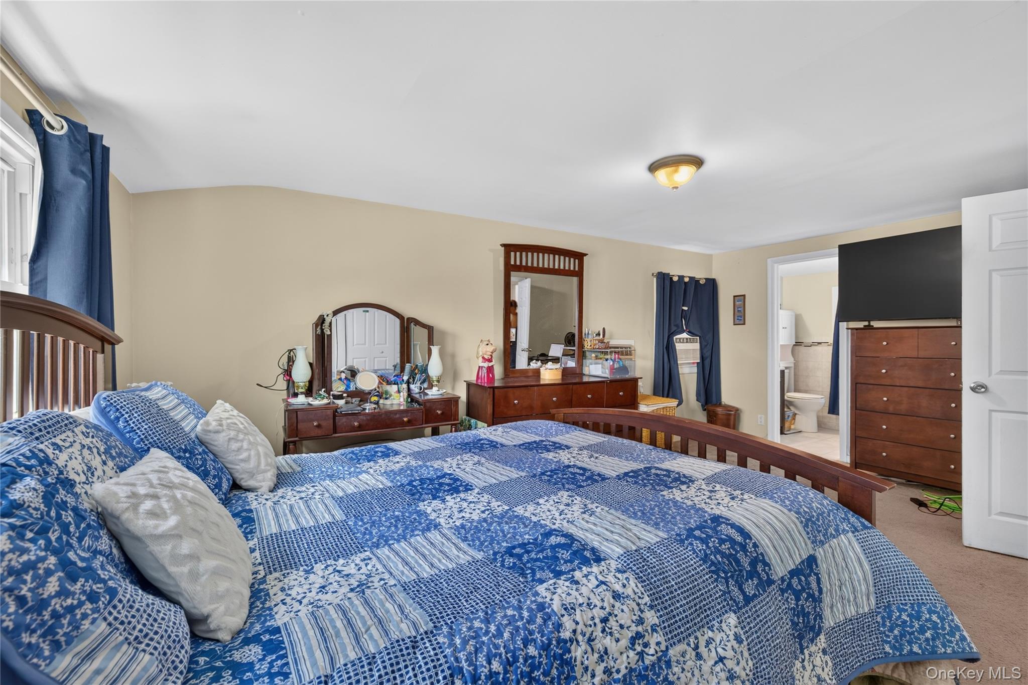 88 Crestwood Boulevard Property Photo 11