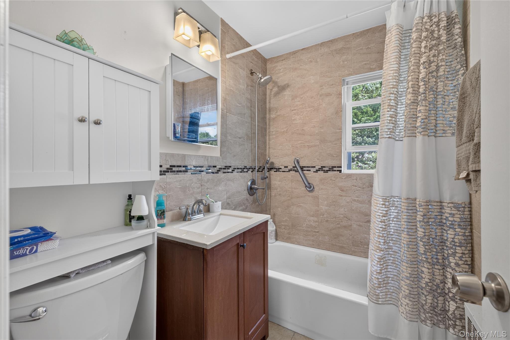 88 Crestwood Boulevard Property Photo 18