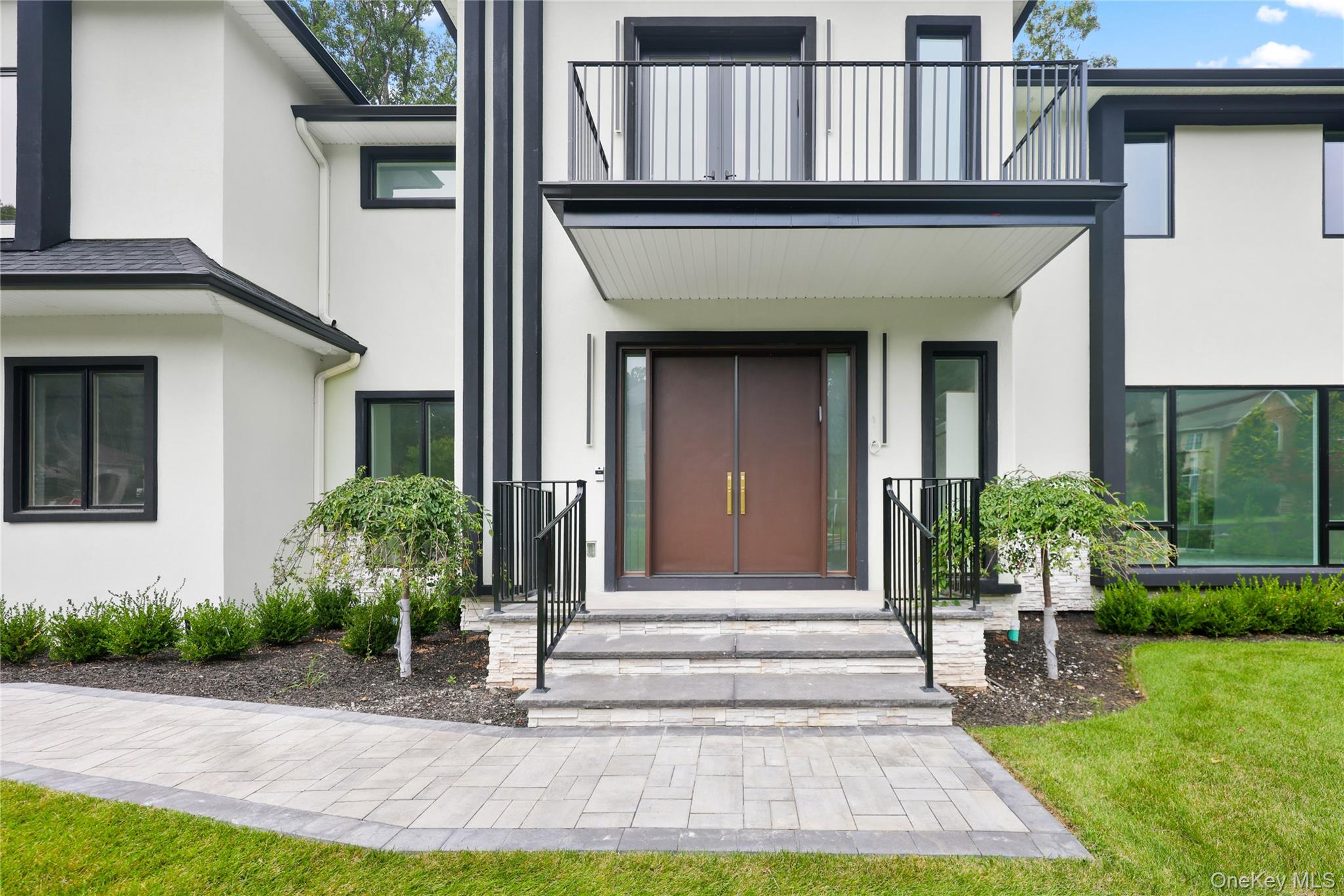17 Wallenberg Circle Property Photo 2