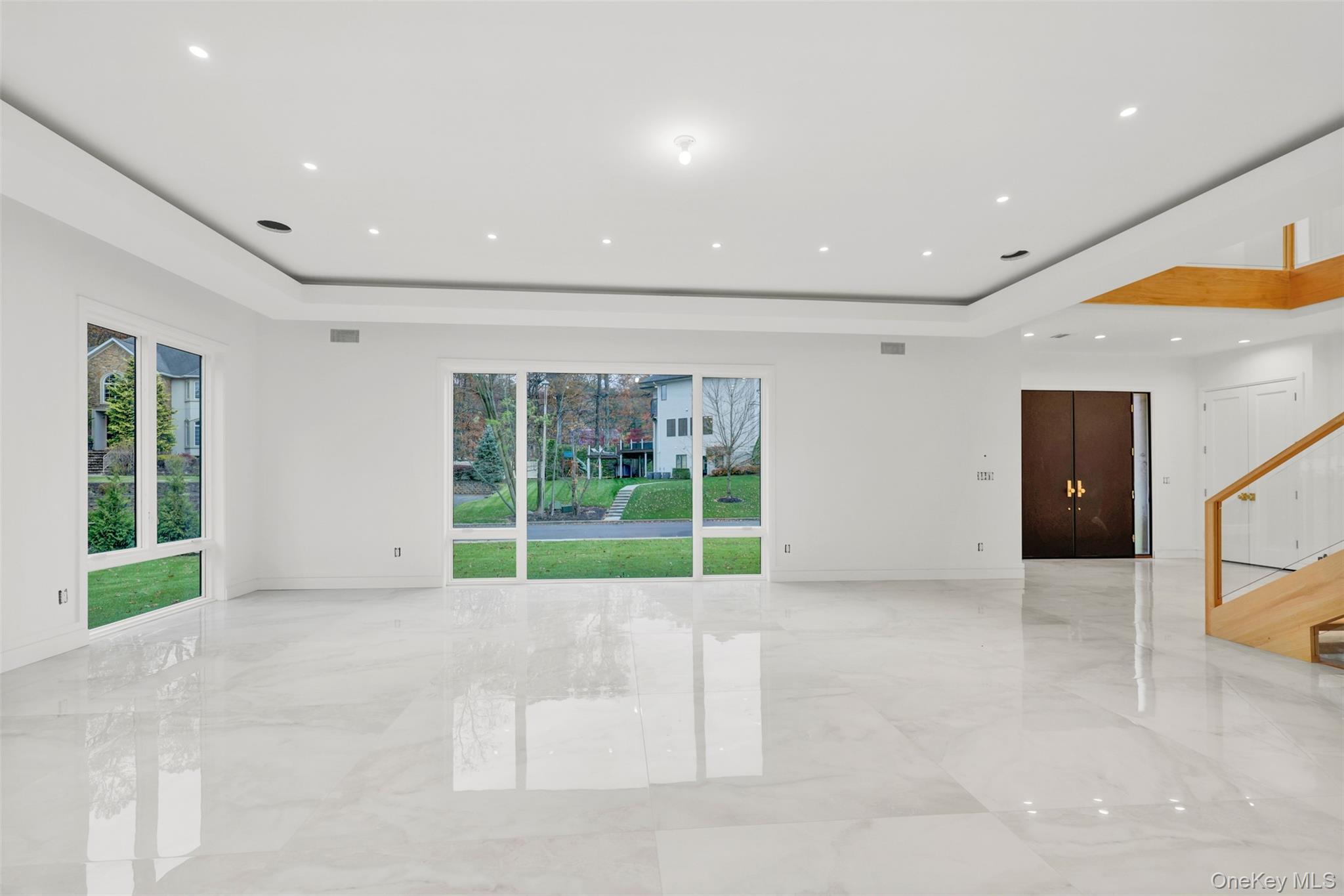 17 Wallenberg Circle Property Photo 4