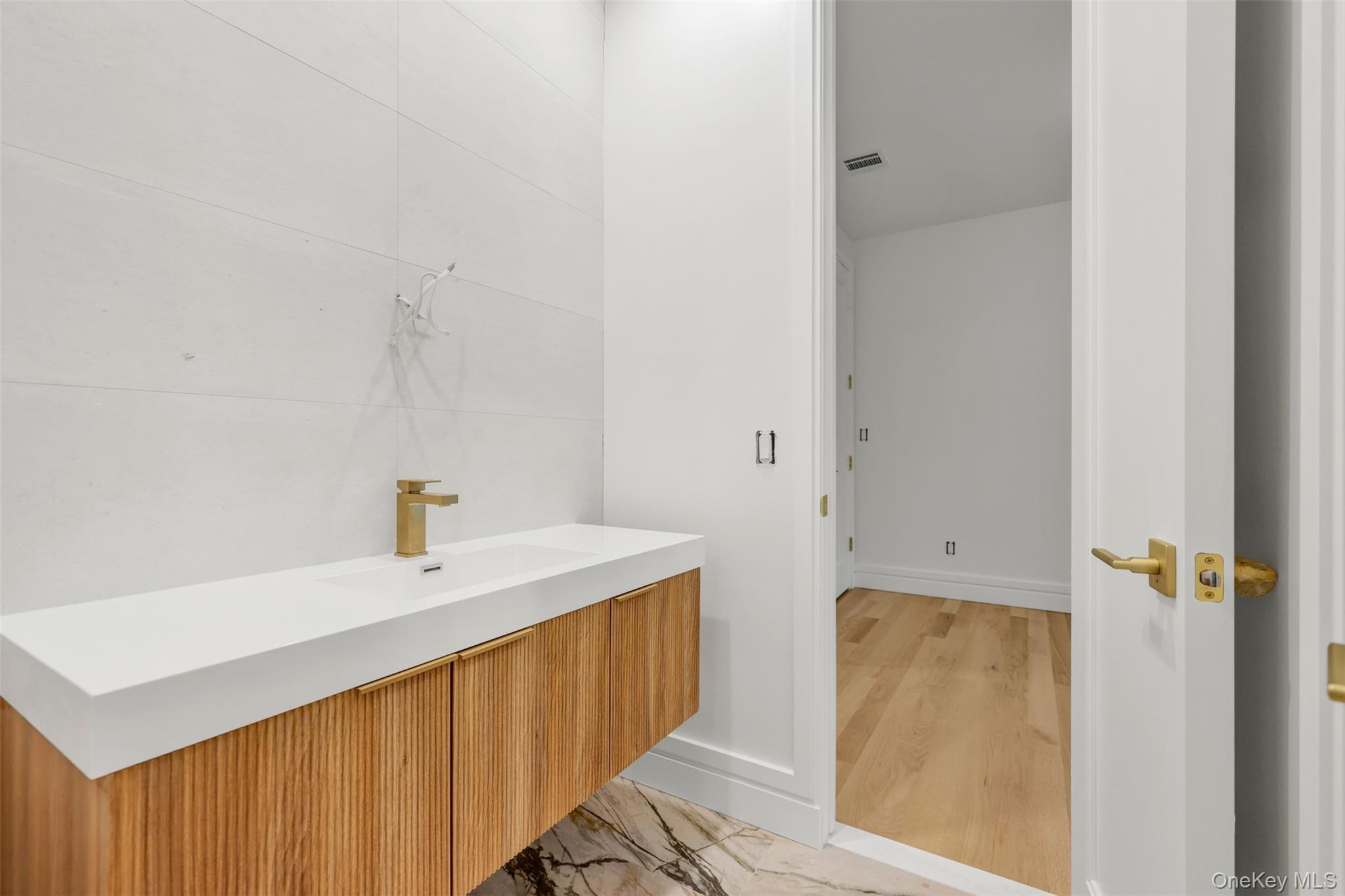 17 Wallenberg Circle Property Photo 31