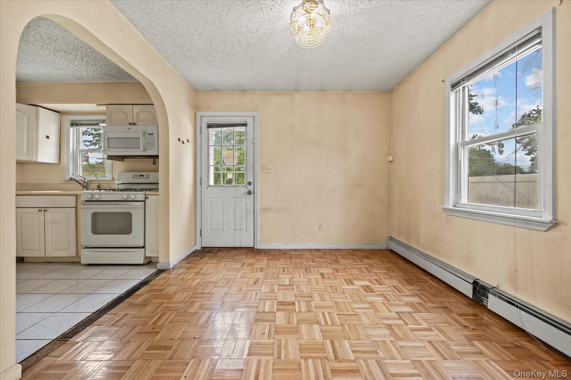 1037 Broadway Property Photo 8