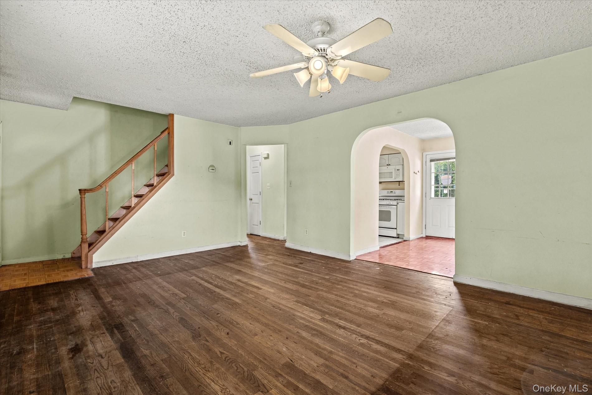 1037 Broadway Property Photo 16