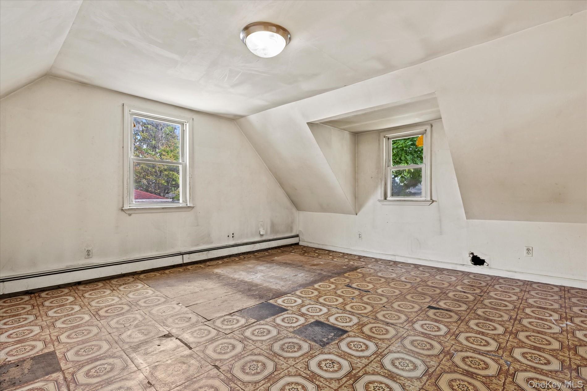 1037 Broadway Property Photo 24
