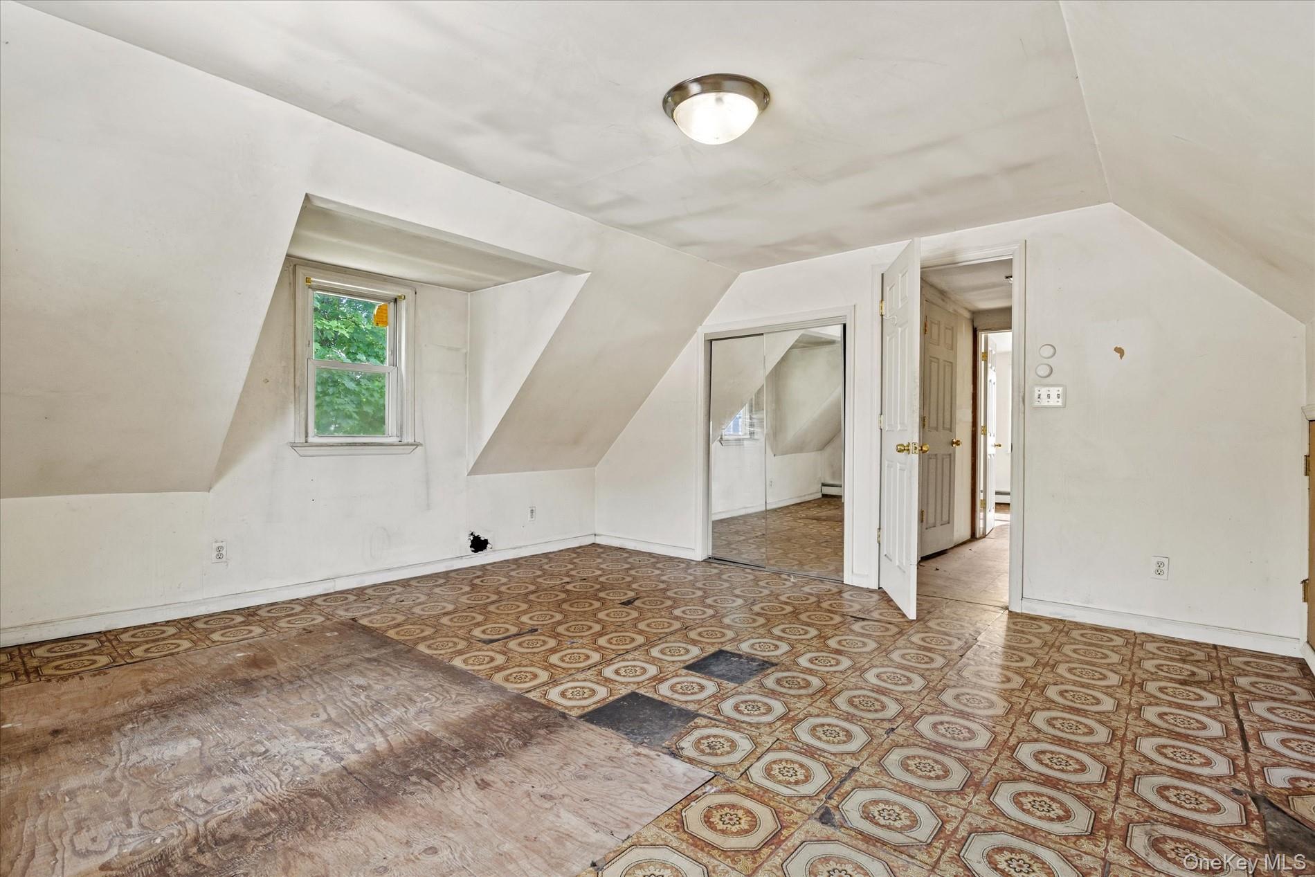 1037 Broadway Property Photo 25