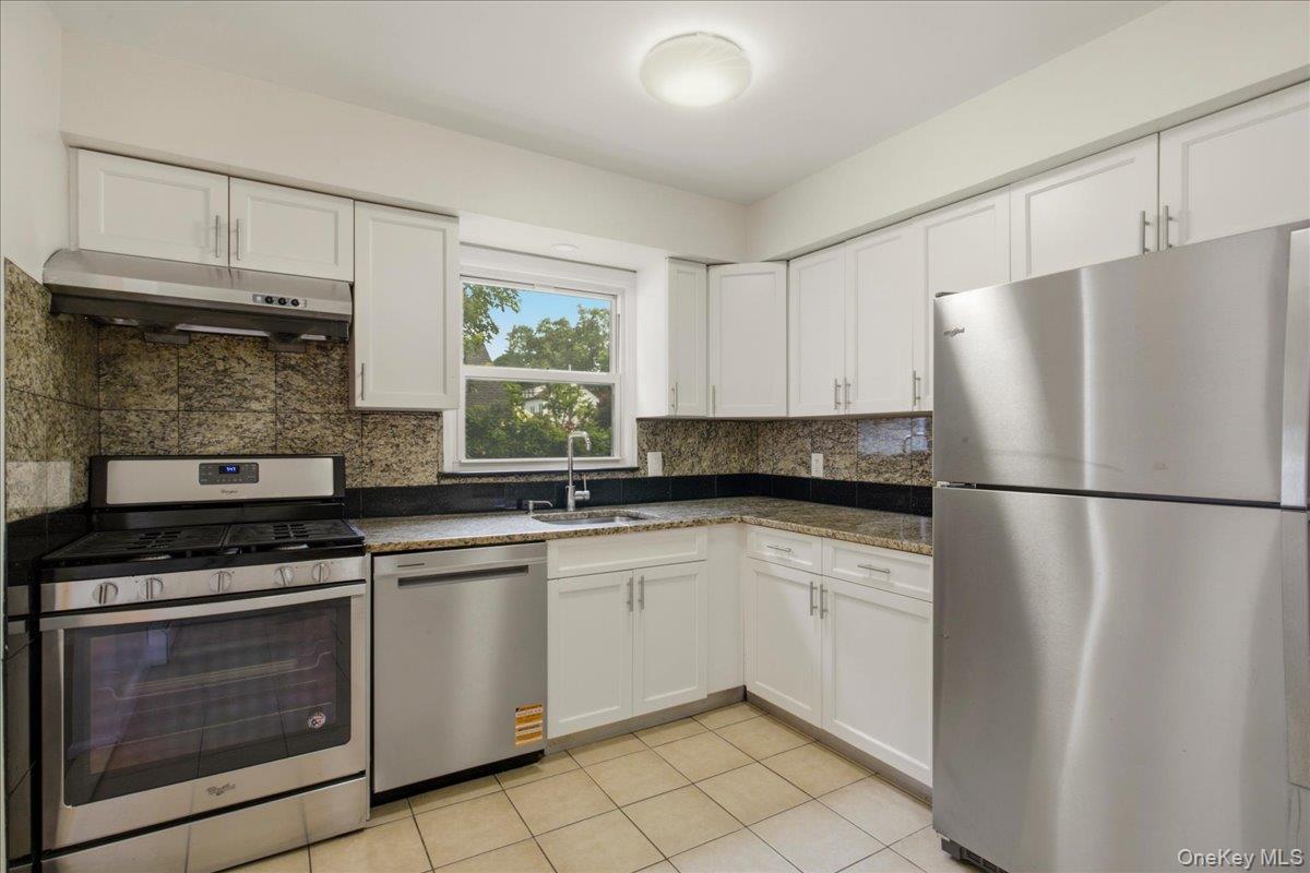 107 Lakeview Avenue Property Photo 11
