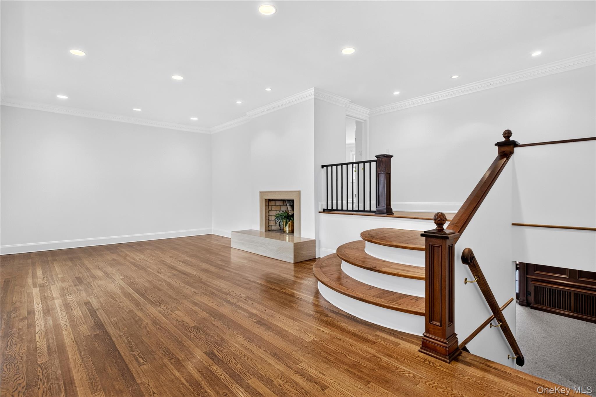 20 Earle Place Property Photo 3