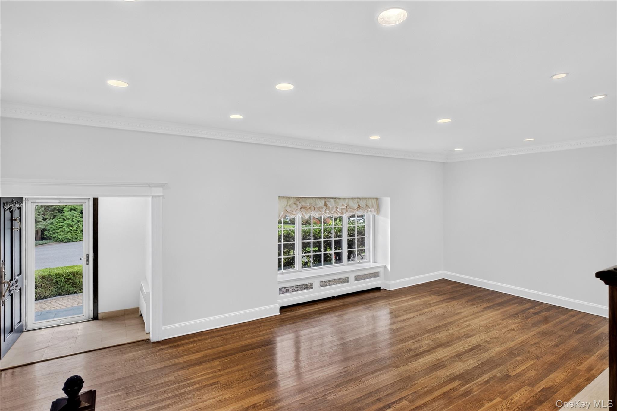 20 Earle Place Property Photo 6