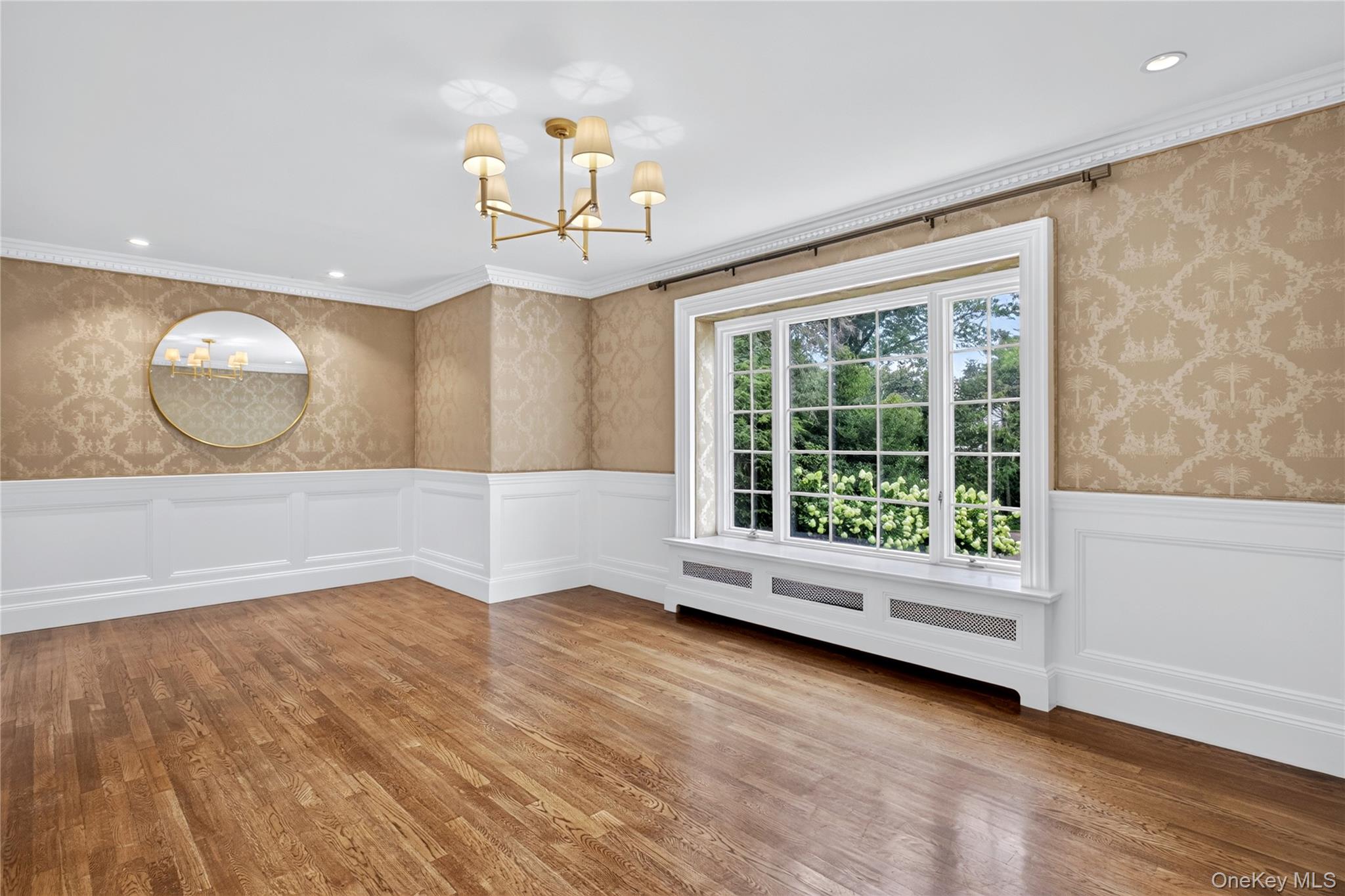 20 Earle Place Property Photo 7