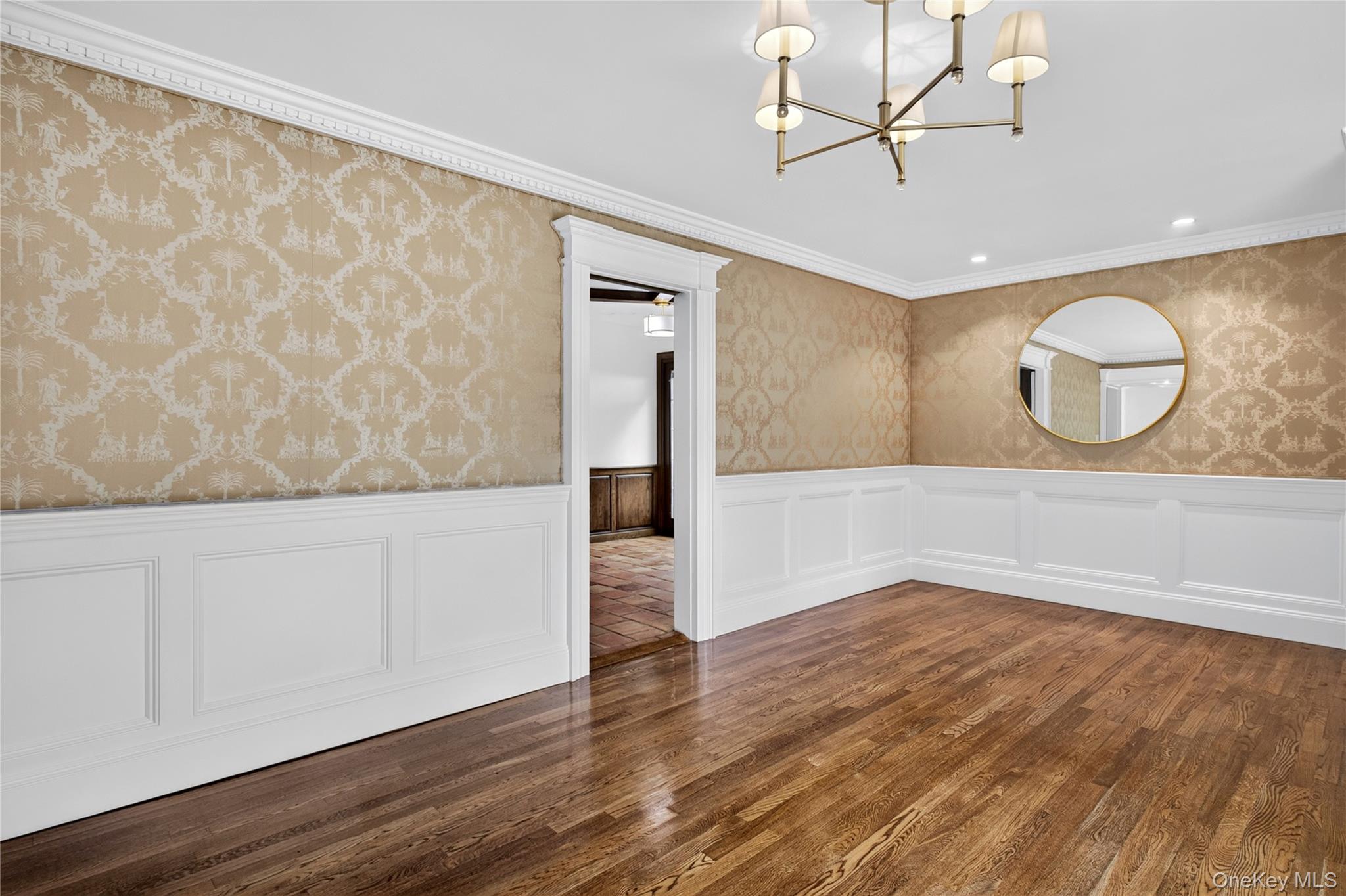 20 Earle Place Property Photo 8