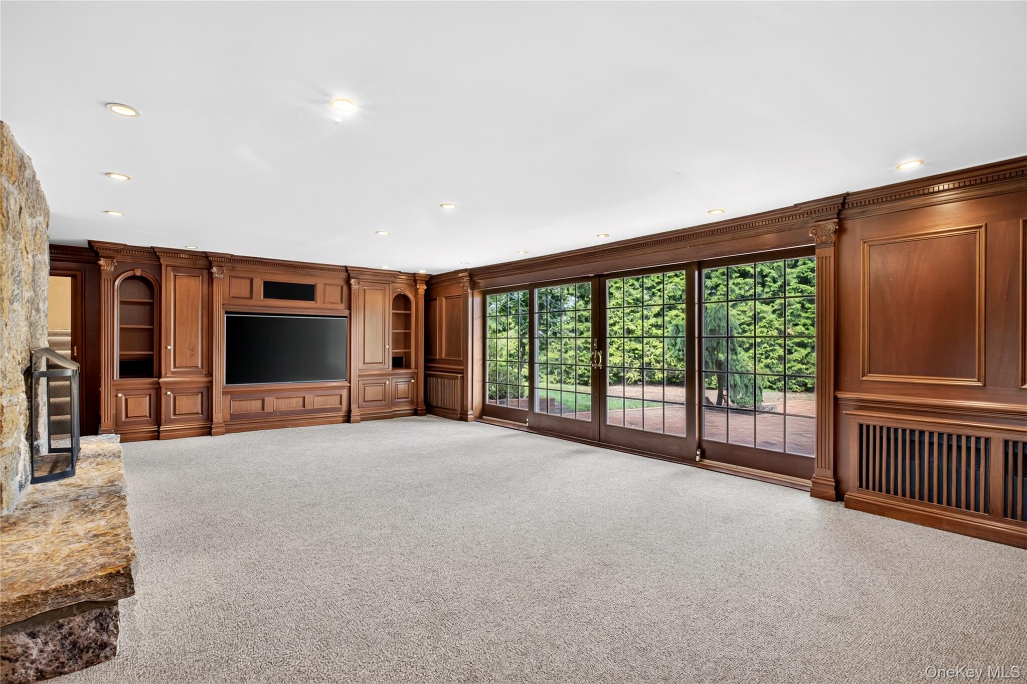 20 Earle Place Property Photo 27