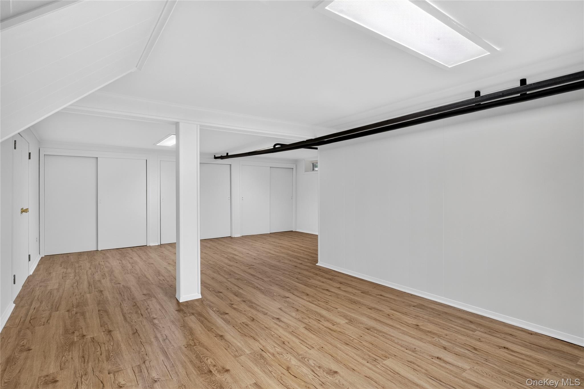 20 Earle Place Property Photo 32