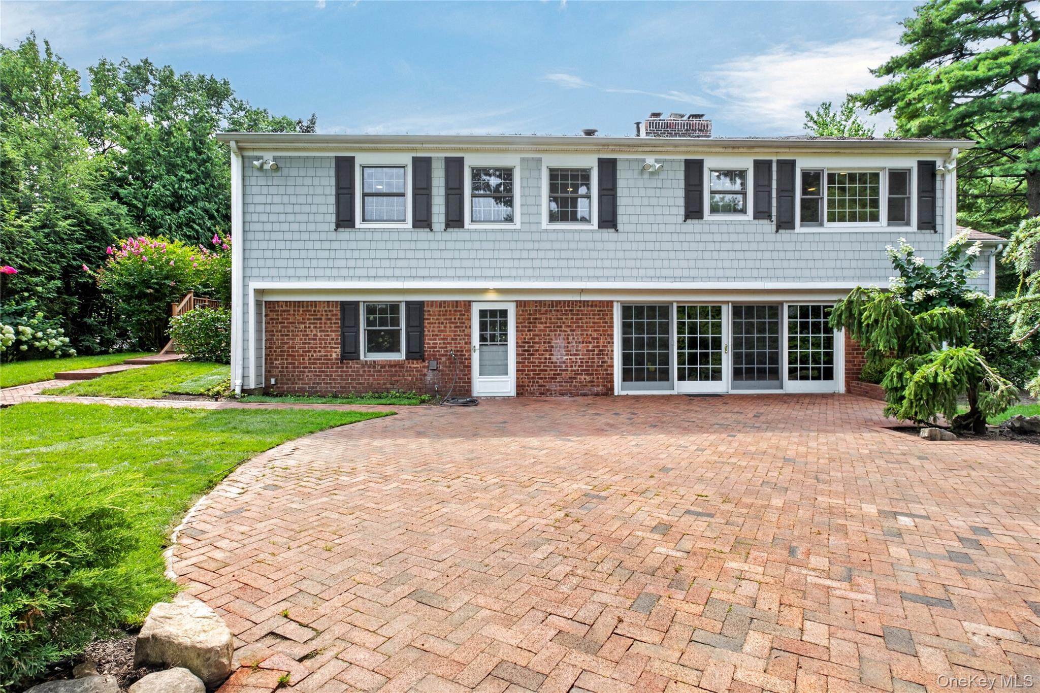 20 Earle Place Property Photo 37