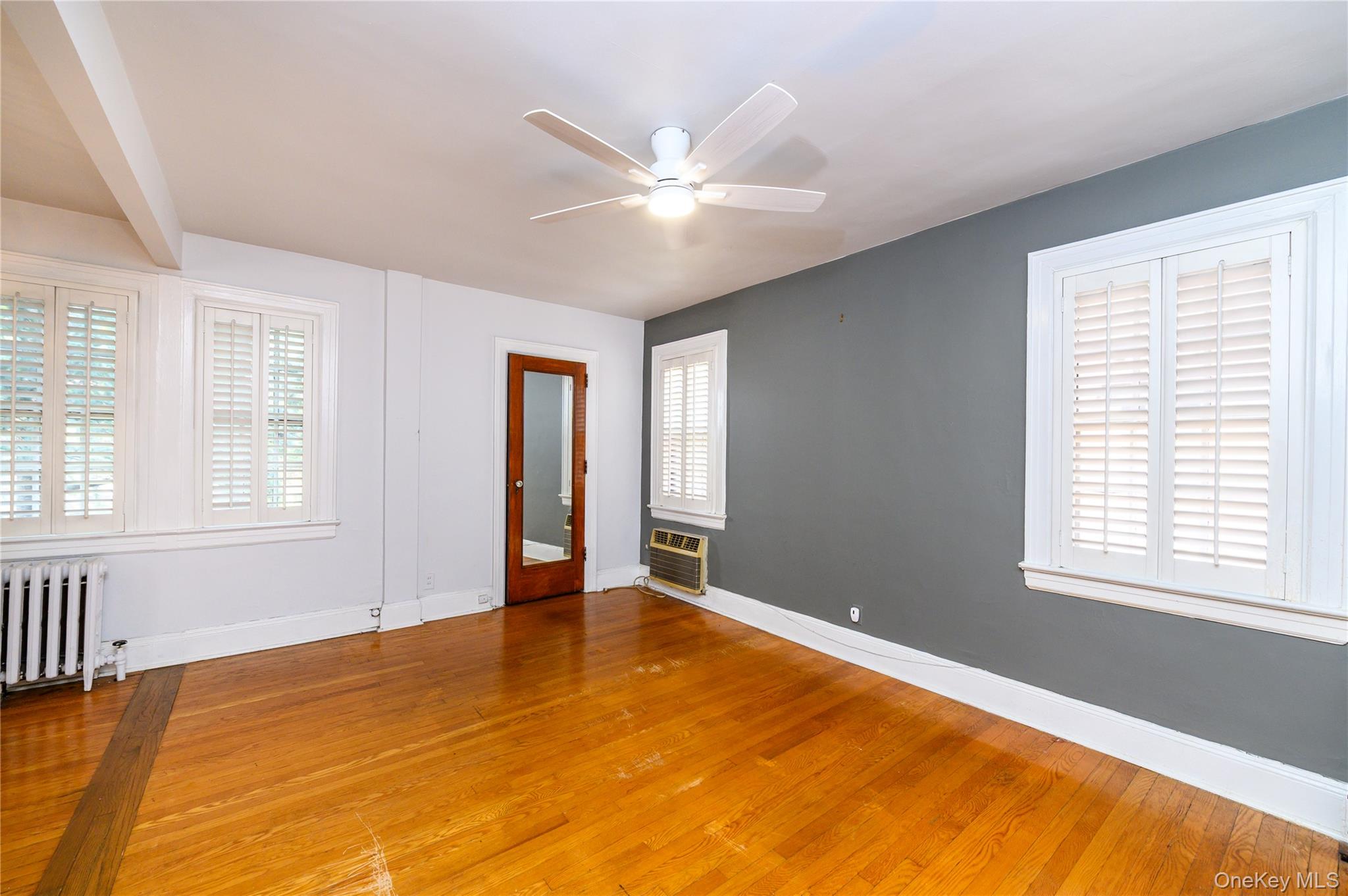 27-19 167 Street Property Photo 10