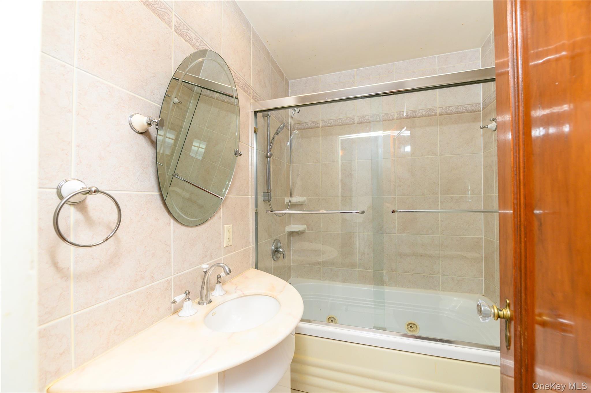 27-19 167 Street Property Photo 14