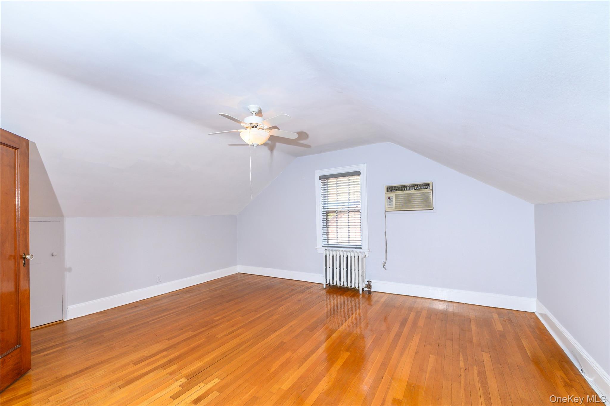 27-19 167 Street Property Photo 15