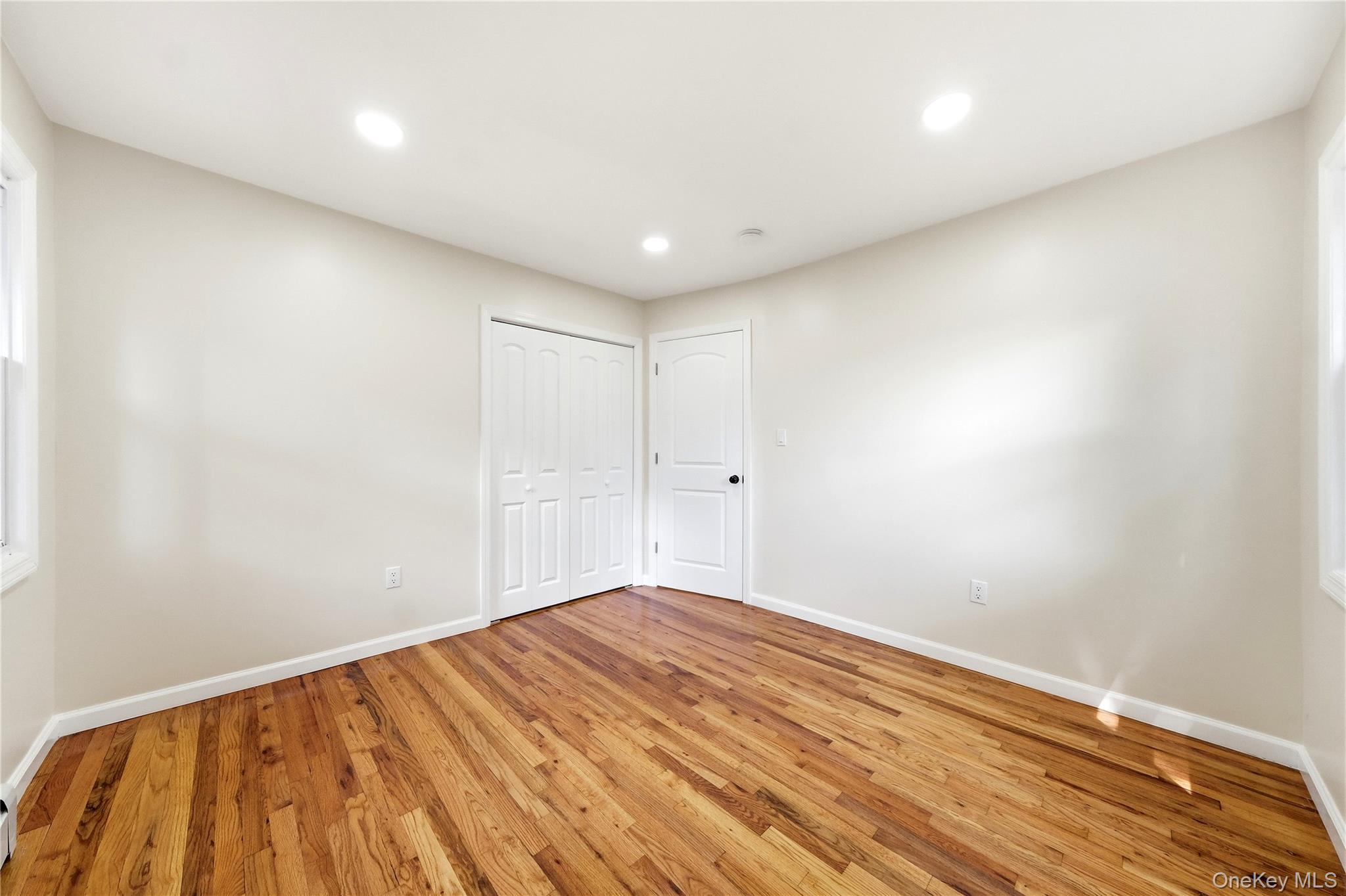 930 Park Drive Property Photo 18