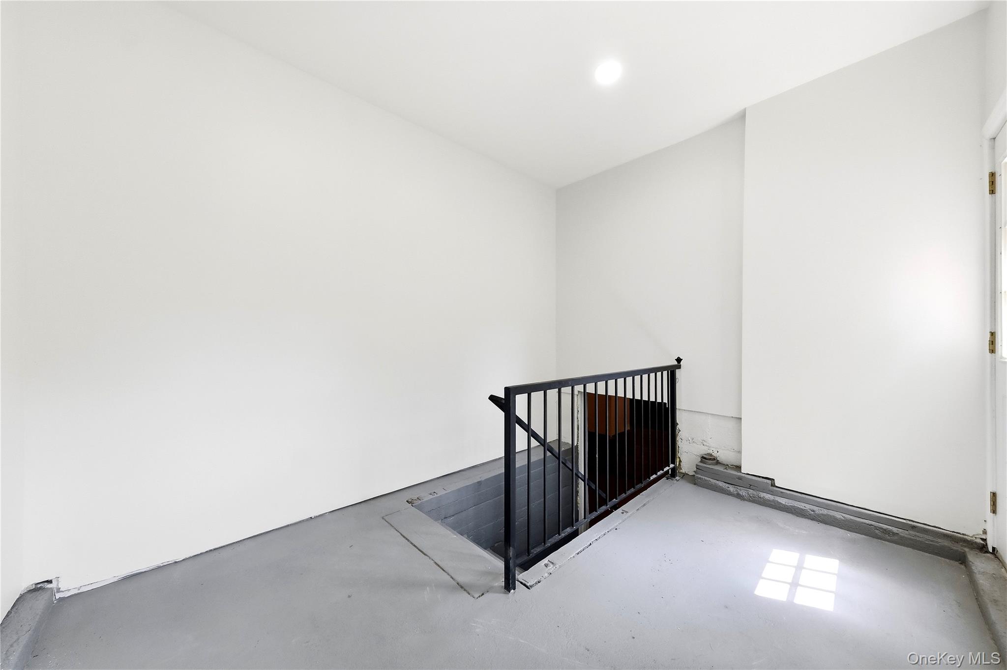 930 Park Drive Property Photo 27