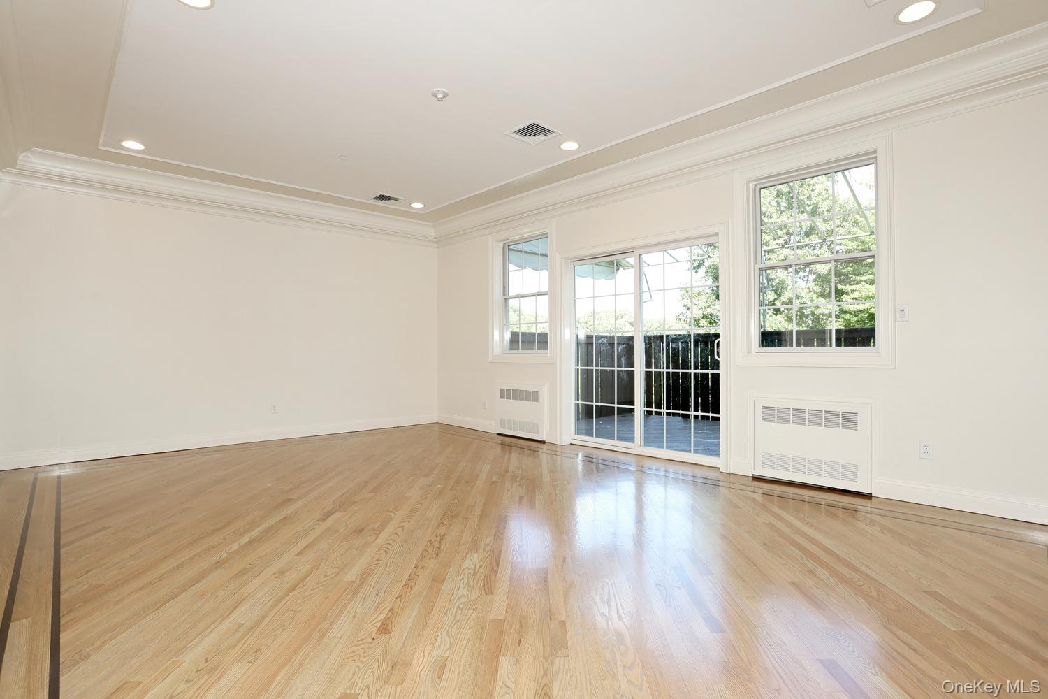 122 Bates Drive Property Photo 7