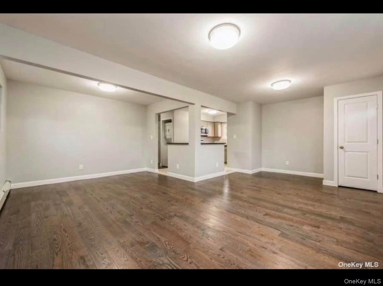 88 Ralph Avenue Property Photo 6