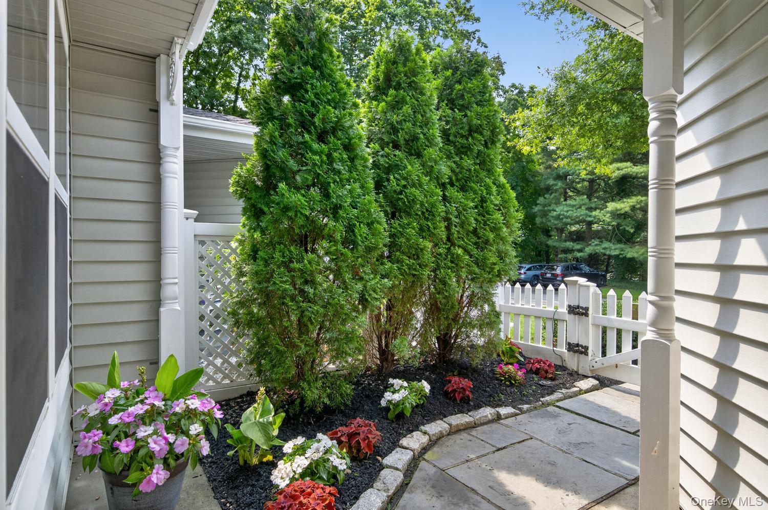 108 Spring Road Property Photo 3