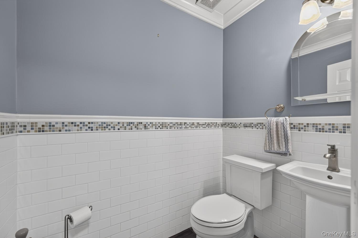 108 Spring Road Property Photo 8