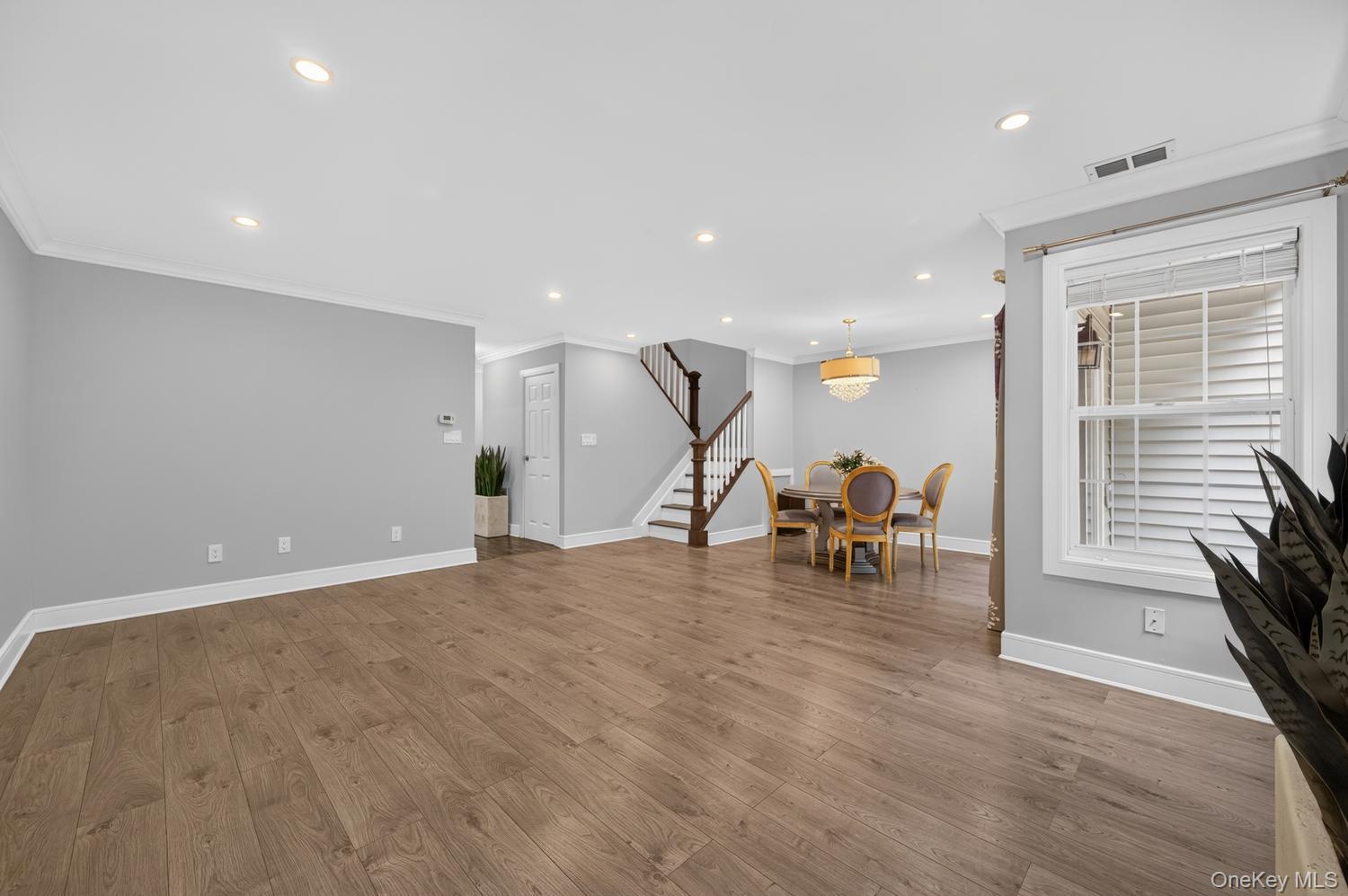 108 Spring Road Property Photo 10