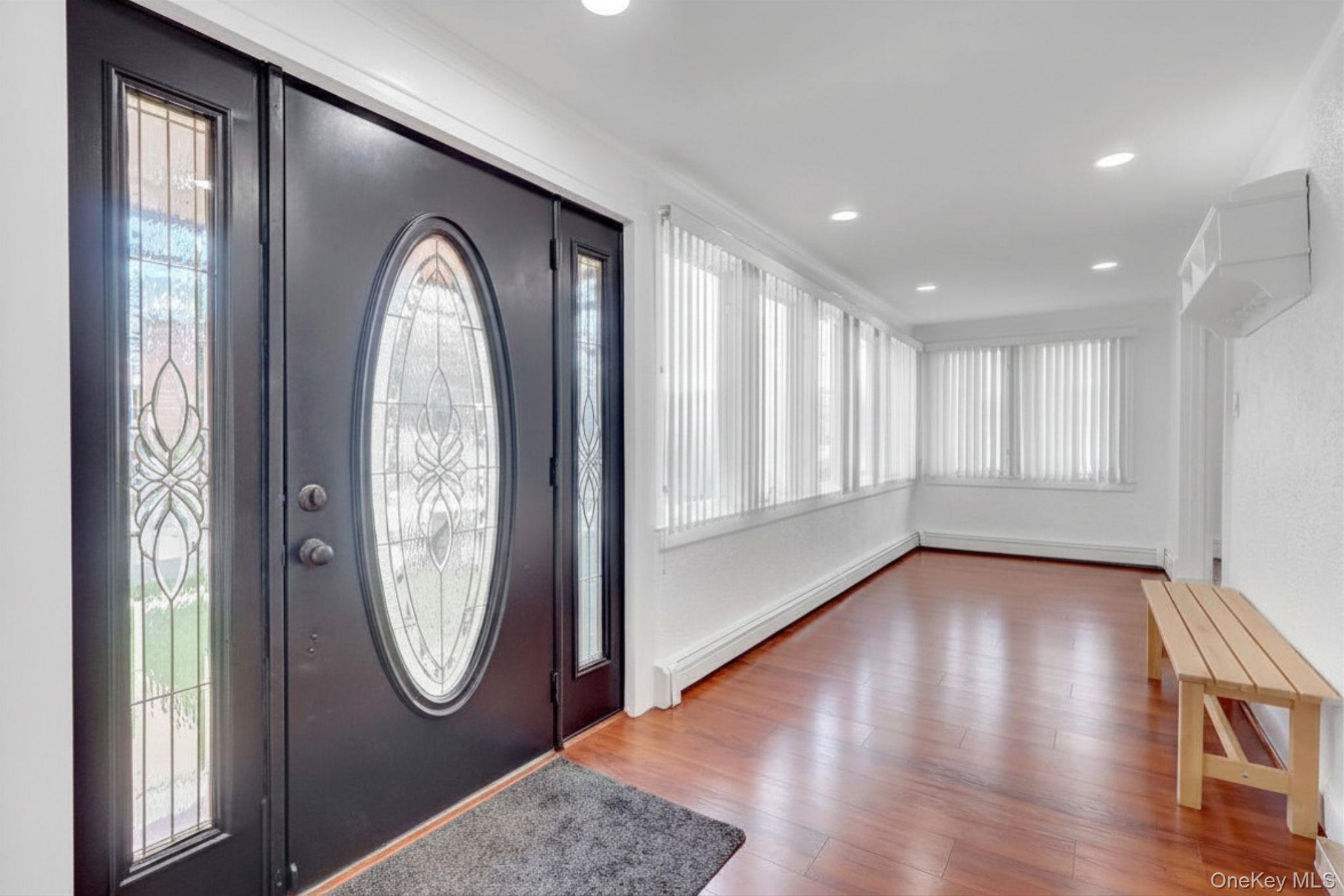80 Noble Street Property Photo 2