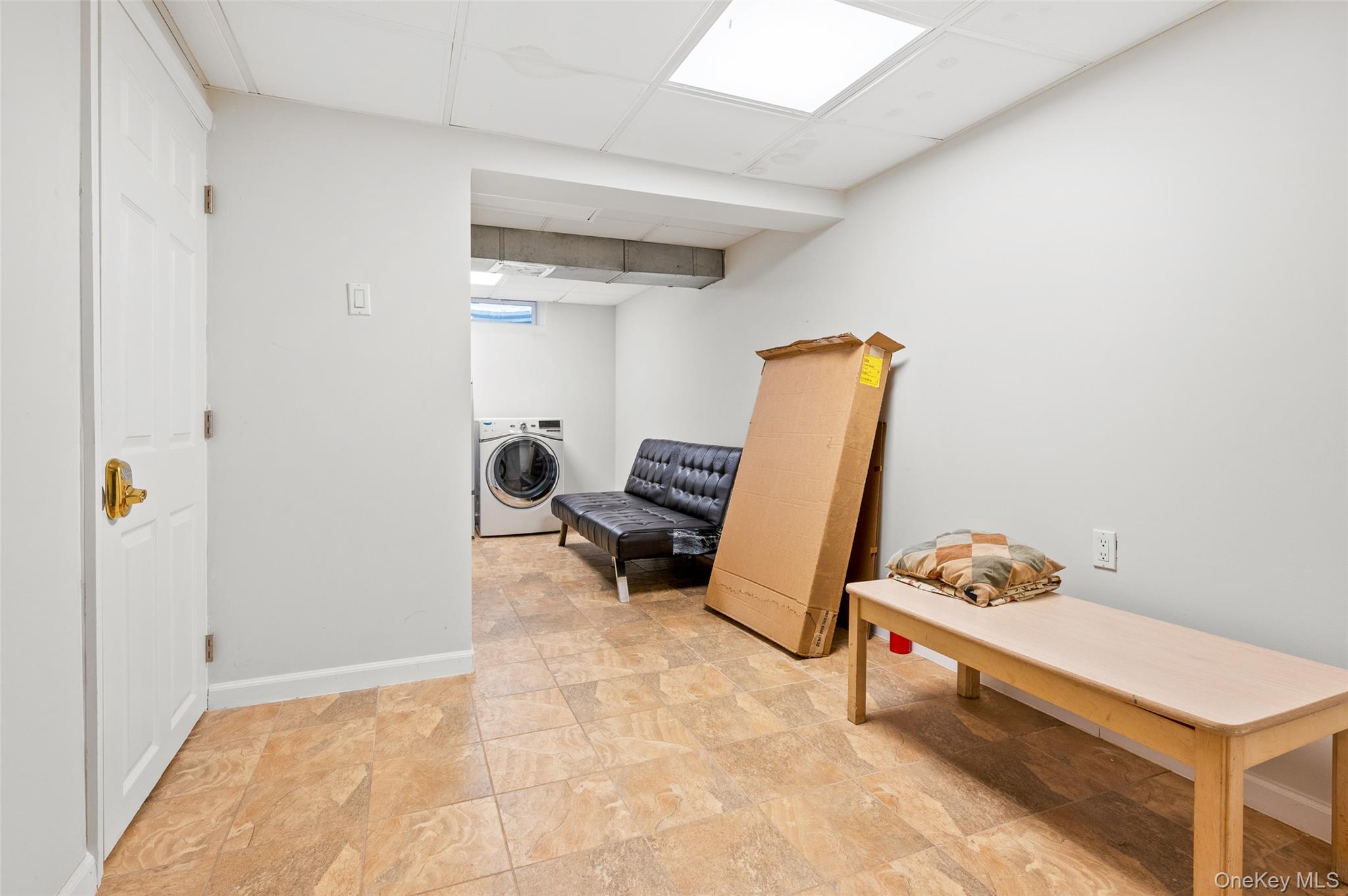 49 Canoe Place Property Photo 15
