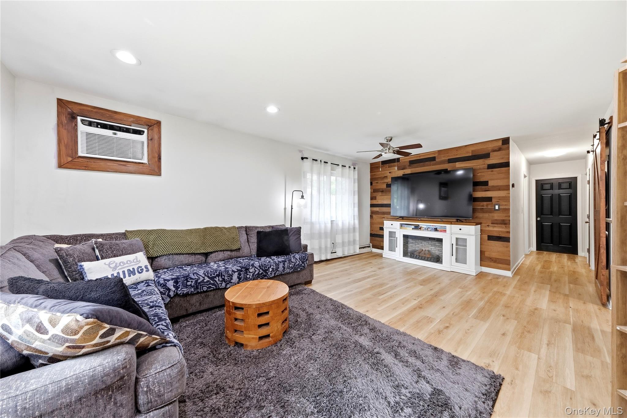 8 Roberts Street Property Photo 7