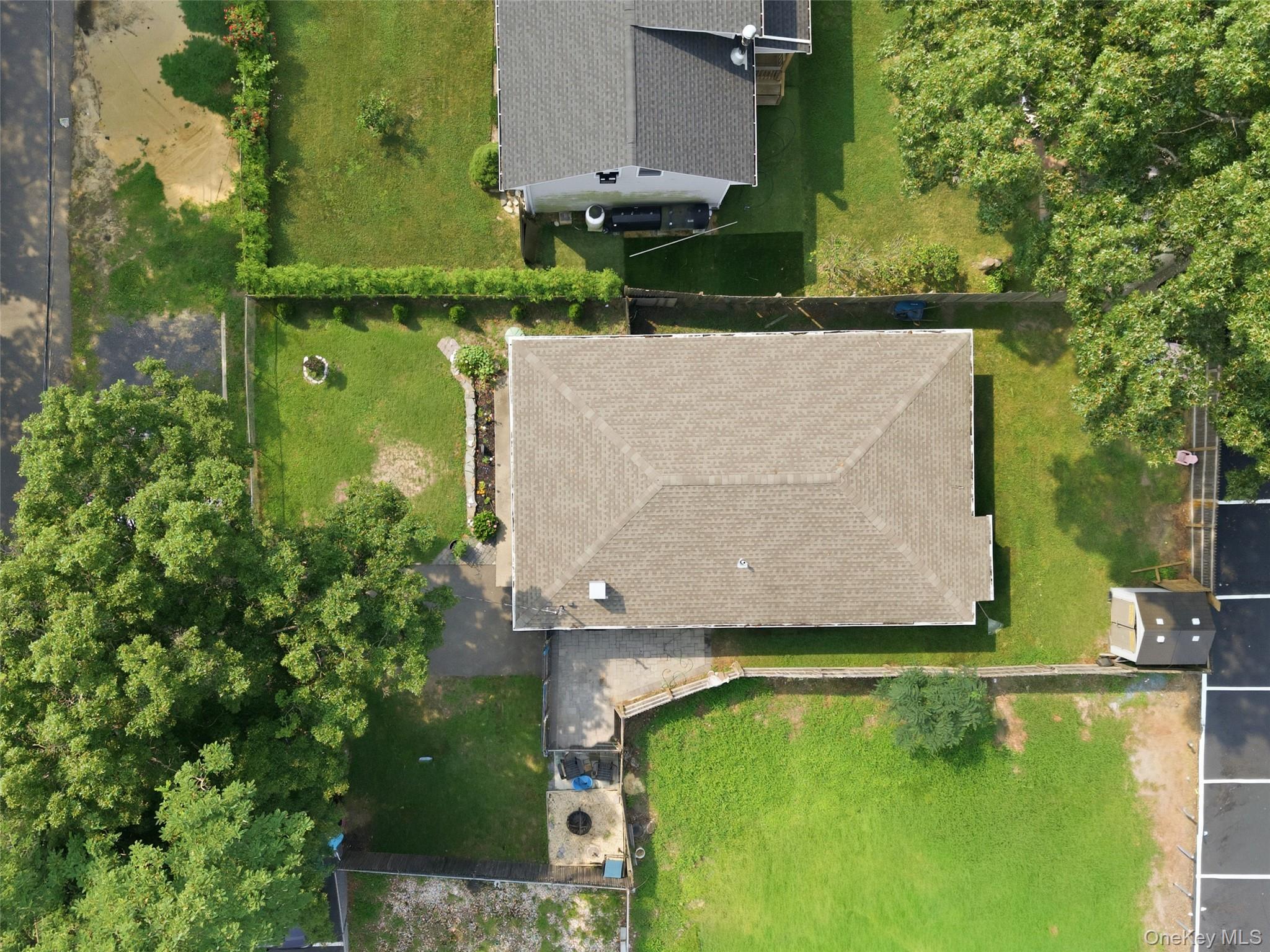 8 Roberts Street Property Photo 20