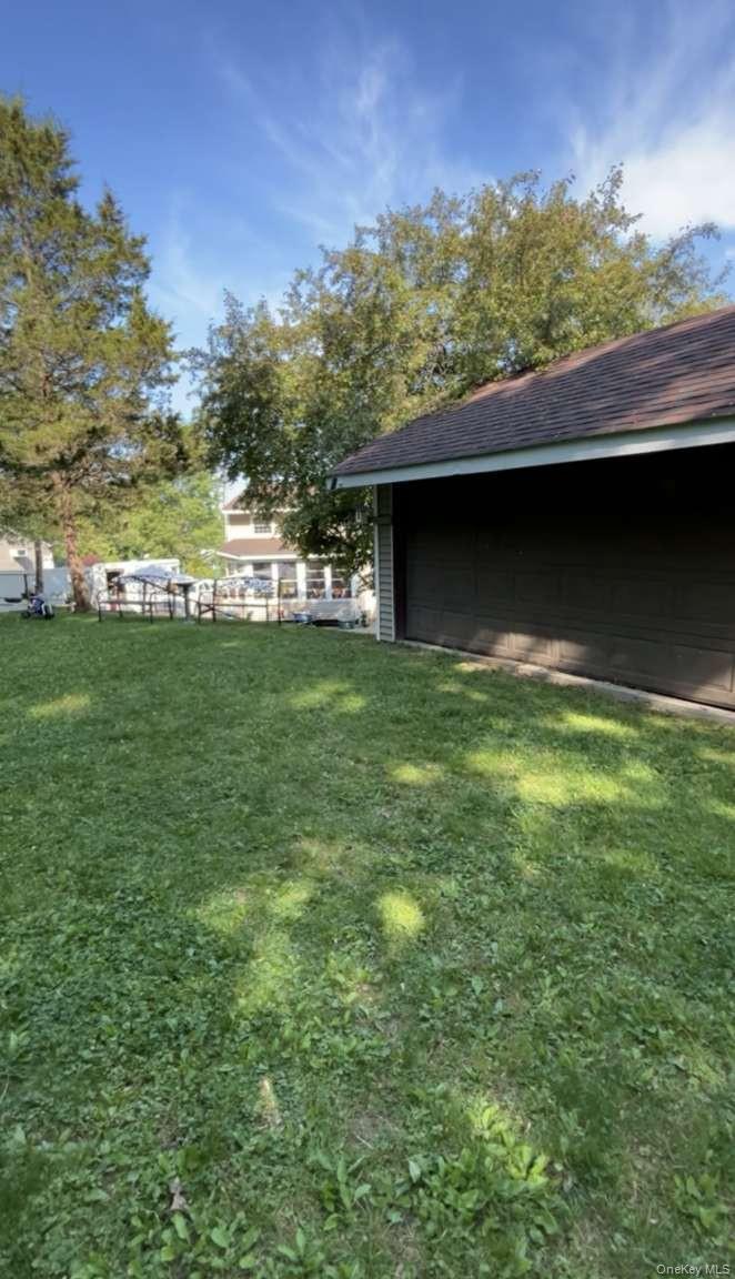 20 Neversink Drive Property Photo 6