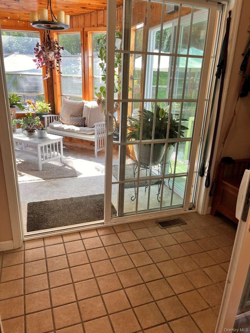20 Neversink Drive Property Photo 22