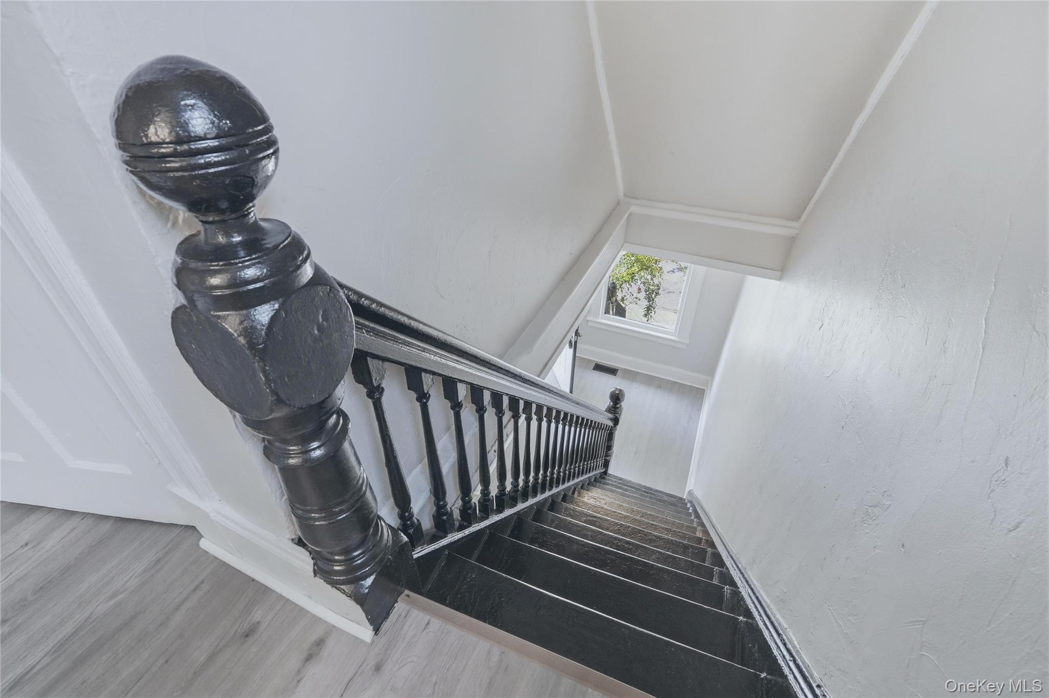 70 Van Deusen Street Property Photo 18