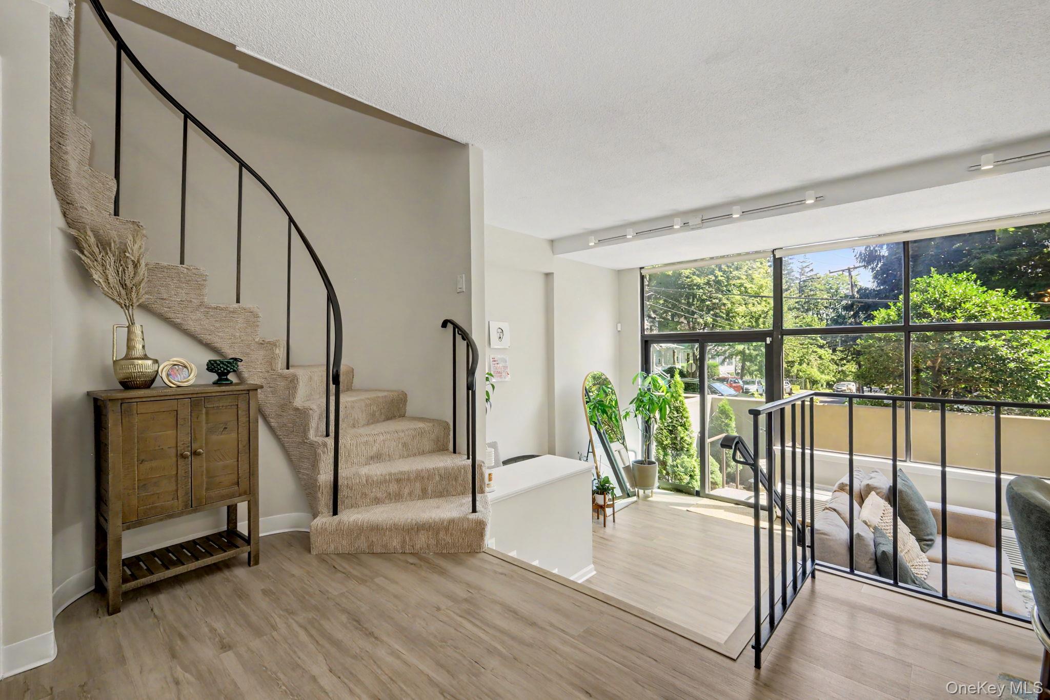 15 Stewart Place 1s Property Photo 6