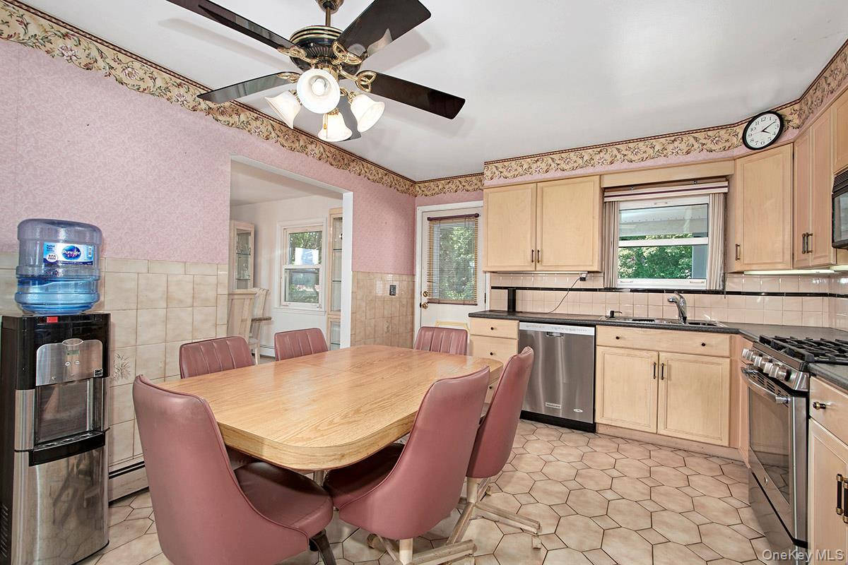28 Beechwood Avenue Property Photo 10