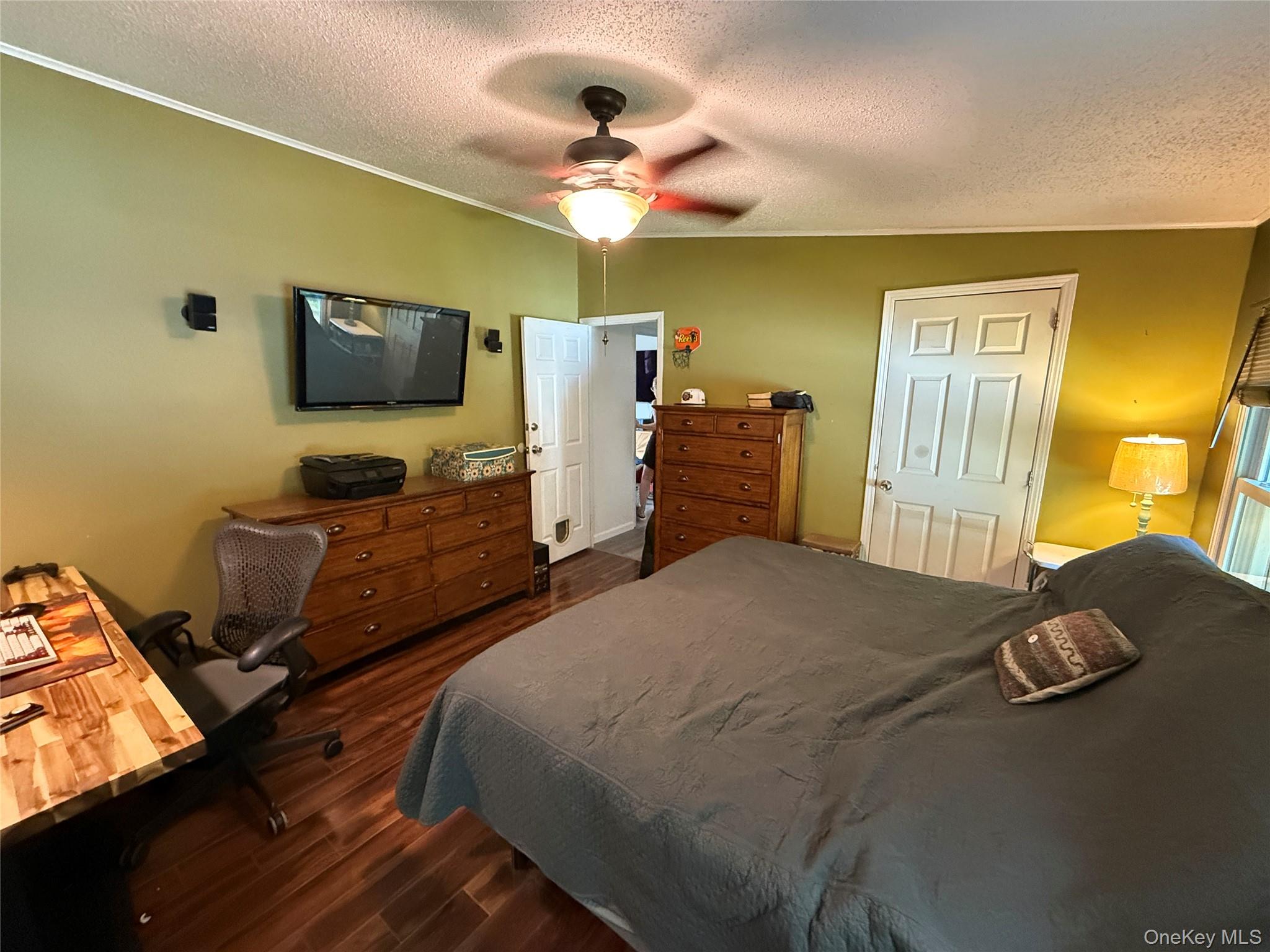 39 Depew Park Property Photo 11