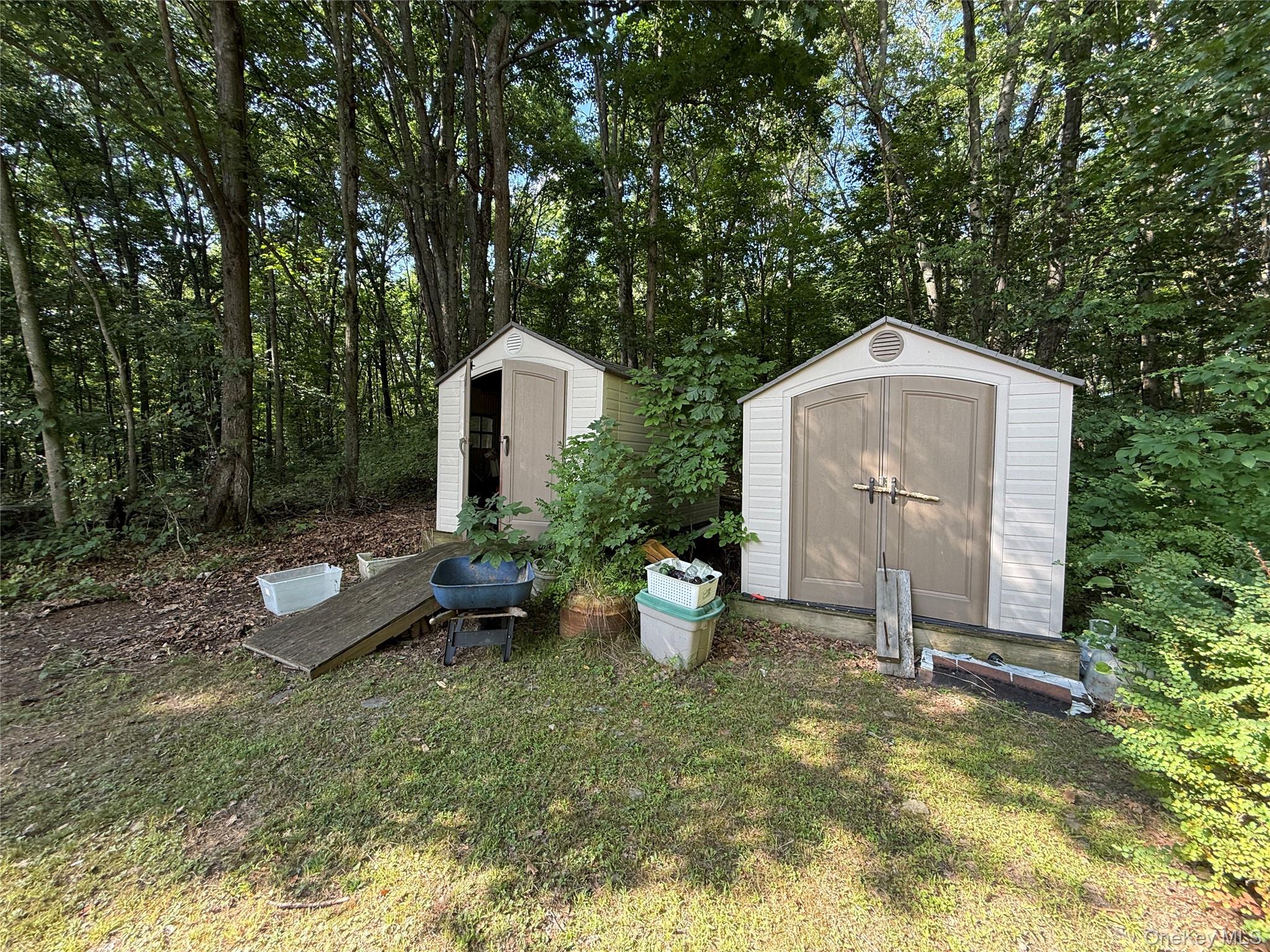 39 Depew Park Property Photo 28