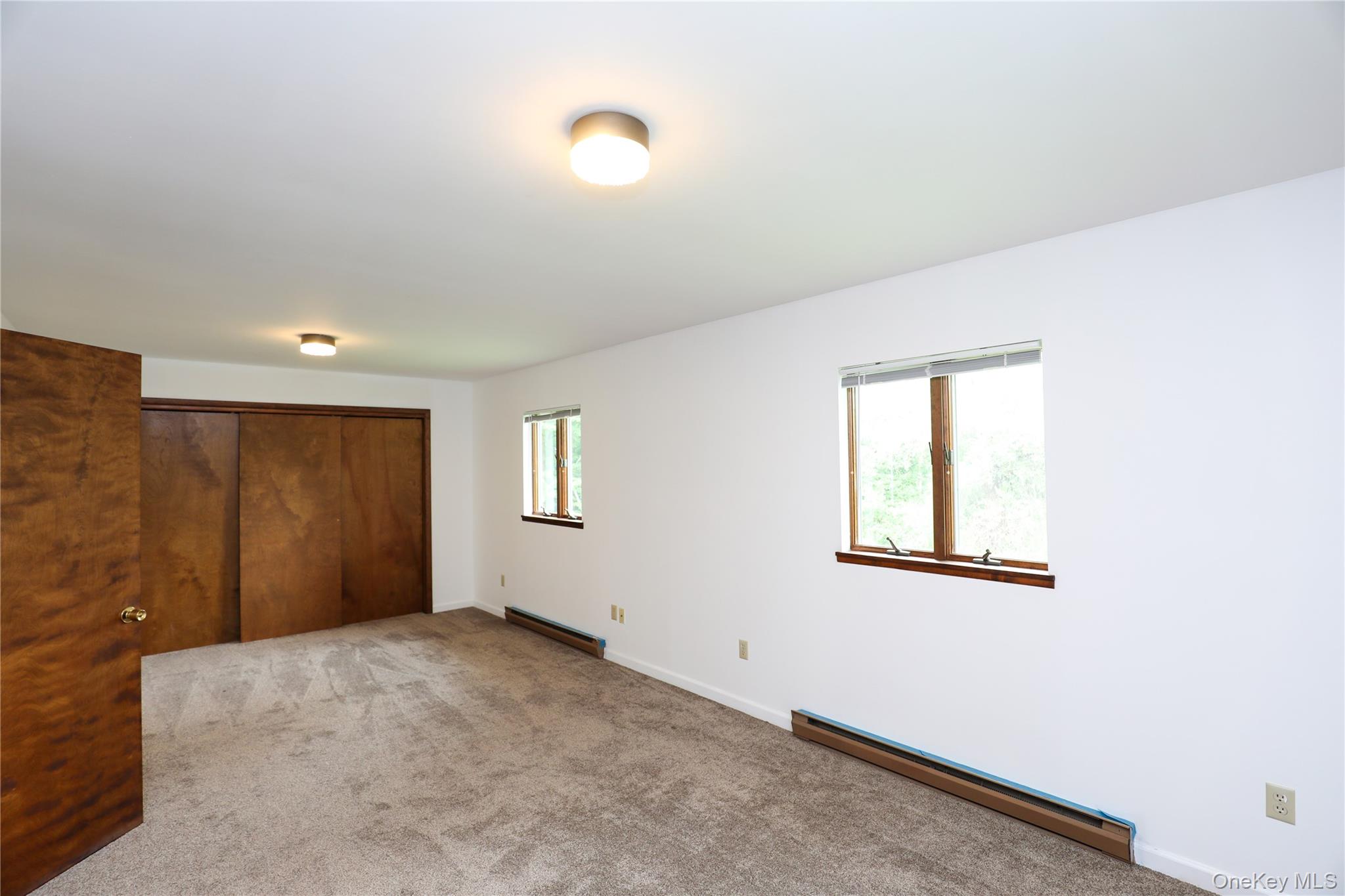 126 Main Street Property Photo 9