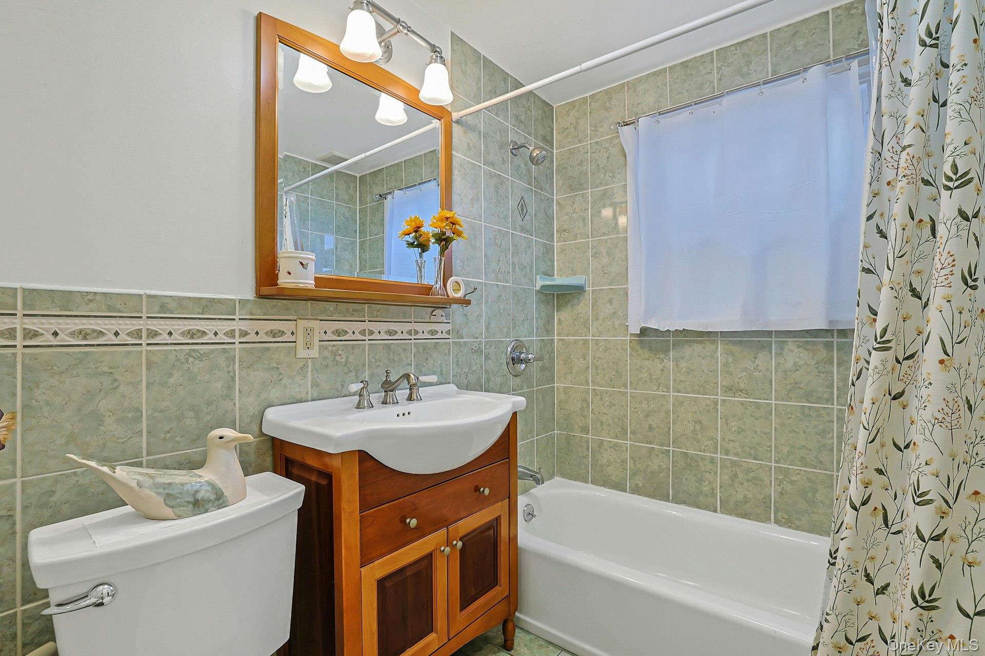 157 Whitman Road Property Photo 13