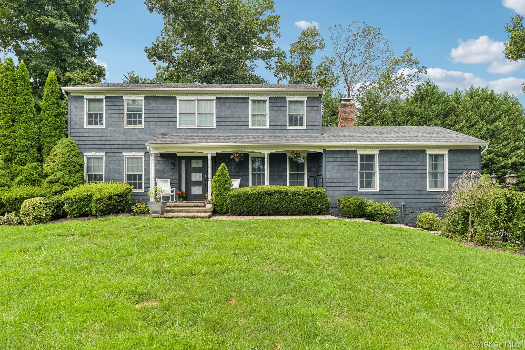 6 Pebble Hill Court Property Photo 1