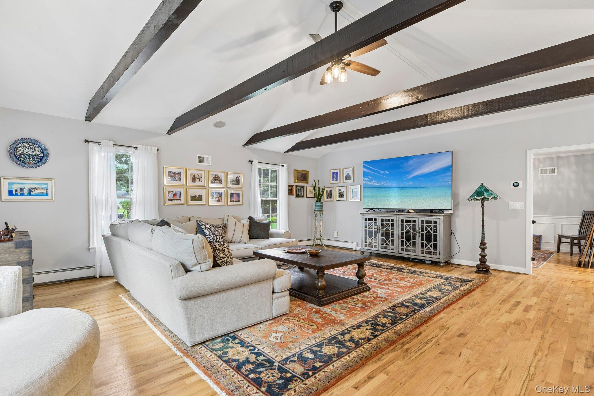 6 Pebble Hill Court Property Photo 12