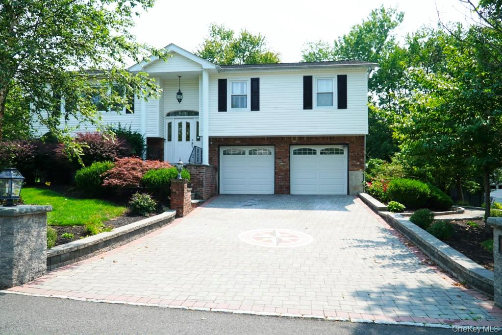 19 Pittsford Way Property Photo 2