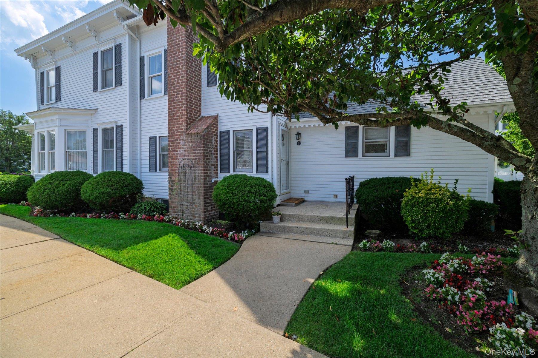 1 Ridgewood Drive Property Photo 3