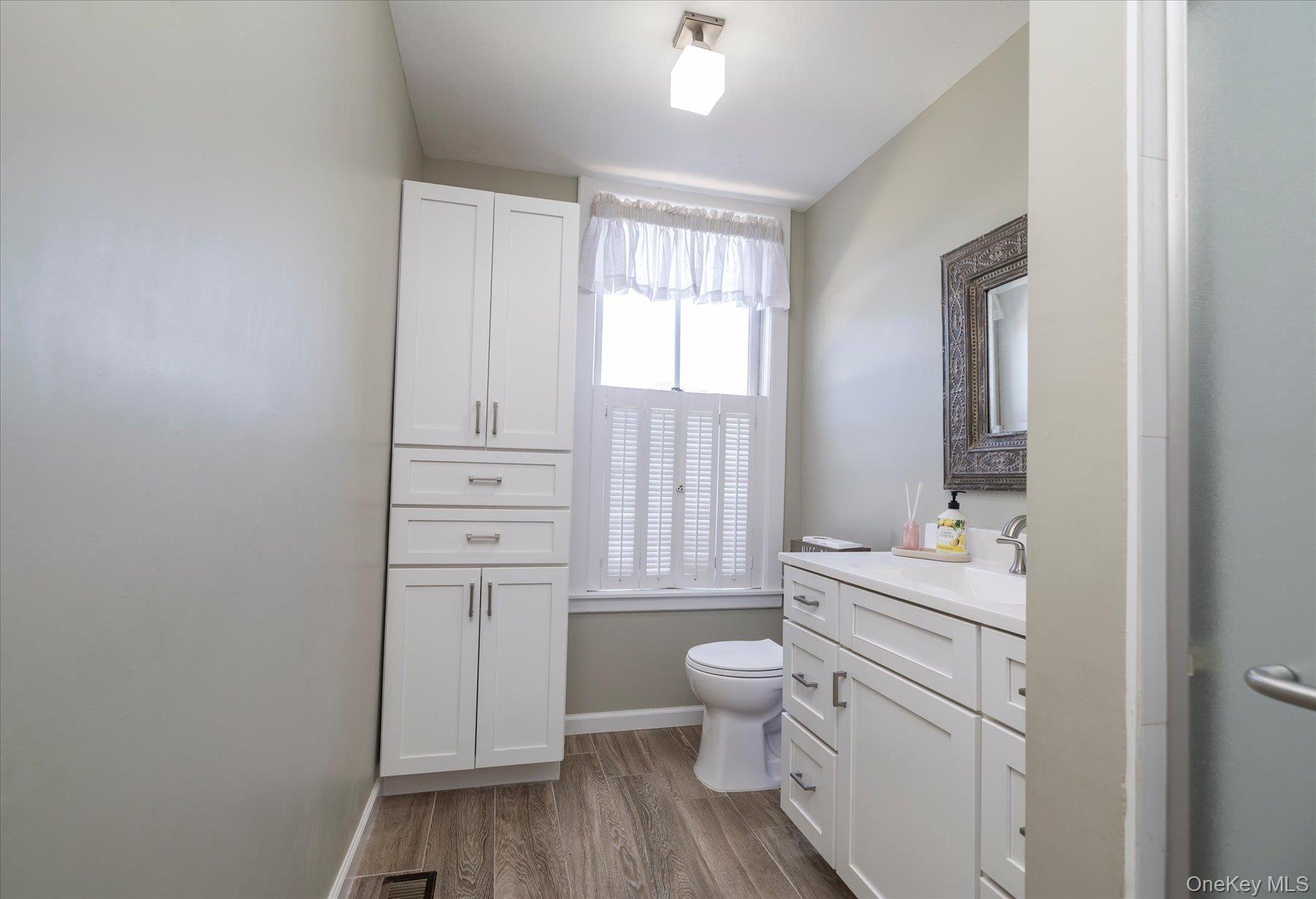 1 Ridgewood Drive Property Photo 14