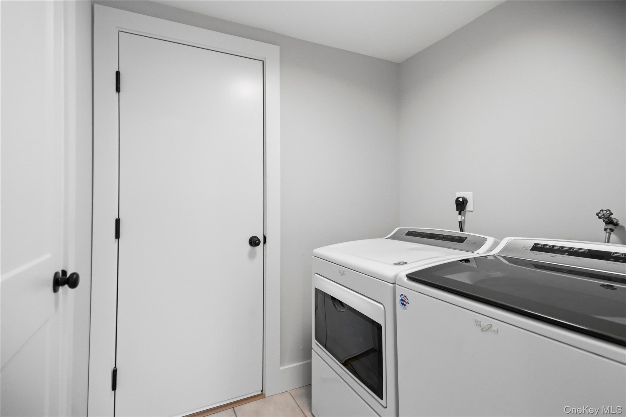 6 Oatley Place Property Photo 8