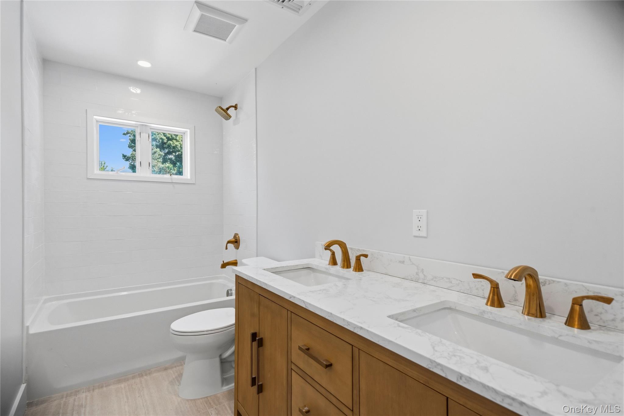 6 Oatley Place Property Photo 11