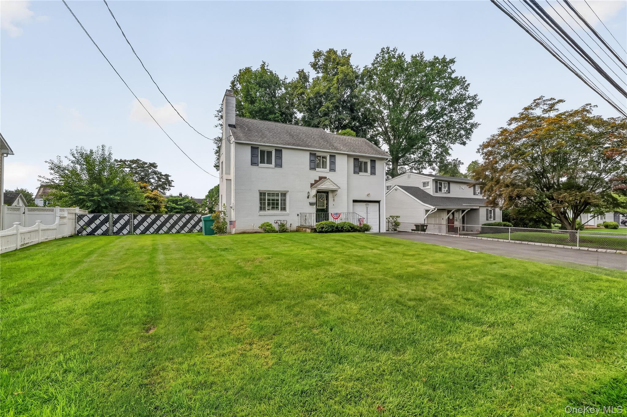 24 Quintard Drive Property Photo 2